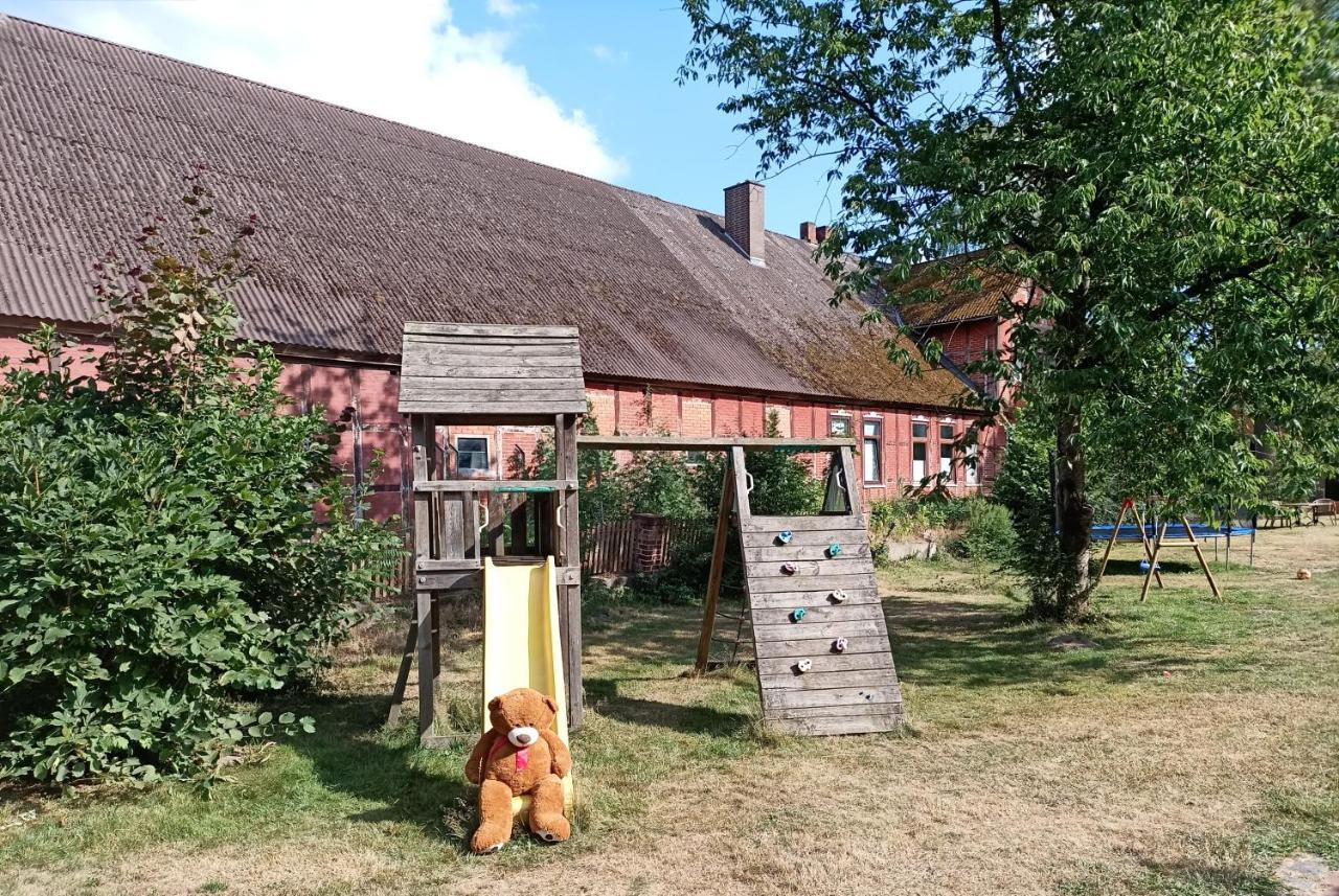 Ihr Ferien Hotel Brunnenhof Suhlendorf Extérieur photo