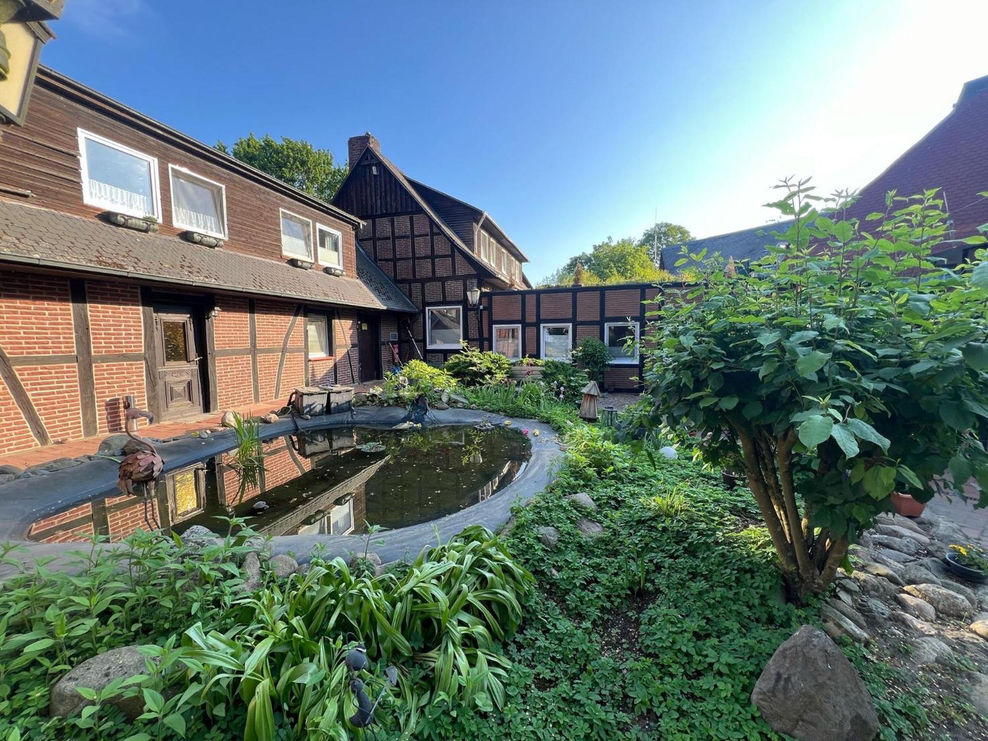 Ihr Ferien Hotel Brunnenhof Suhlendorf Extérieur photo